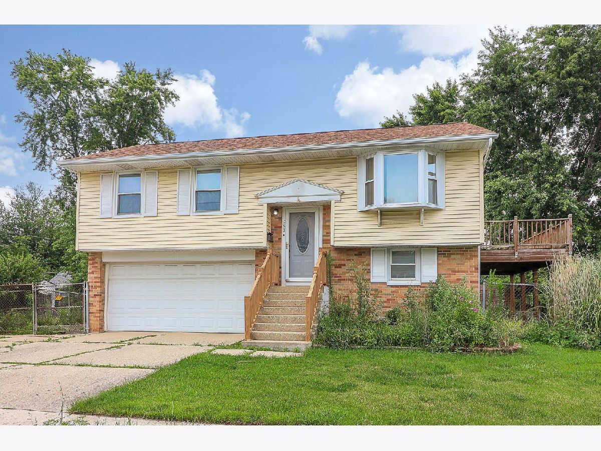 Homes Sold Hampton Park Romeoville Illinois, 761 Geneva