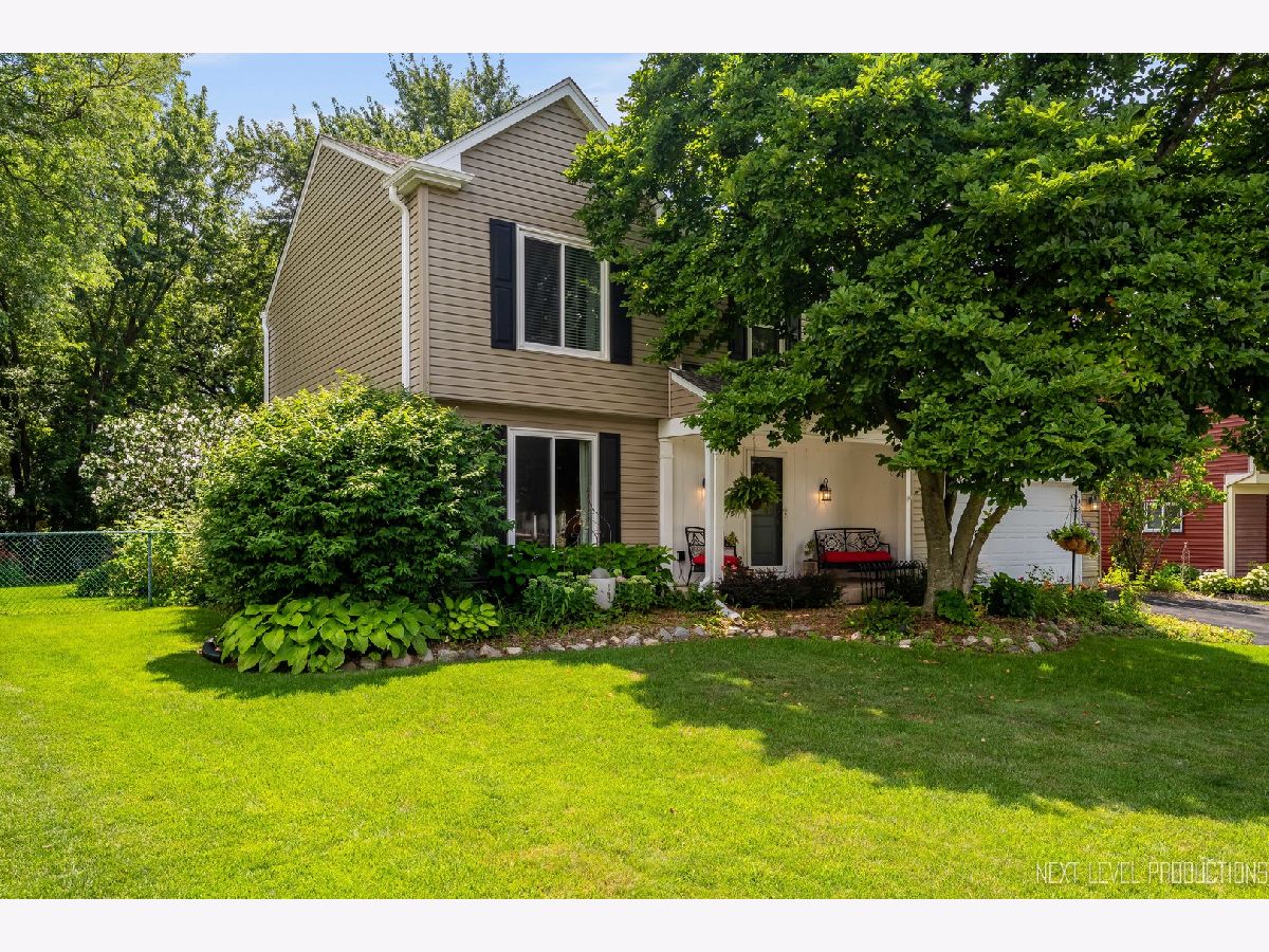 Homes For Sale Fair Oaks Carol Stream Illinois, 757 Hickory Lane