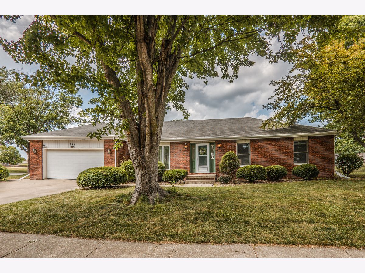 Homes Sold Belle Aire Bourbonnais Illinois, 477 Anita