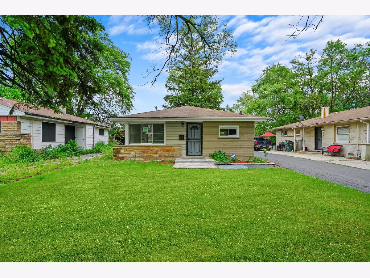  Rented Markham Illinois, 16125 Marshfield