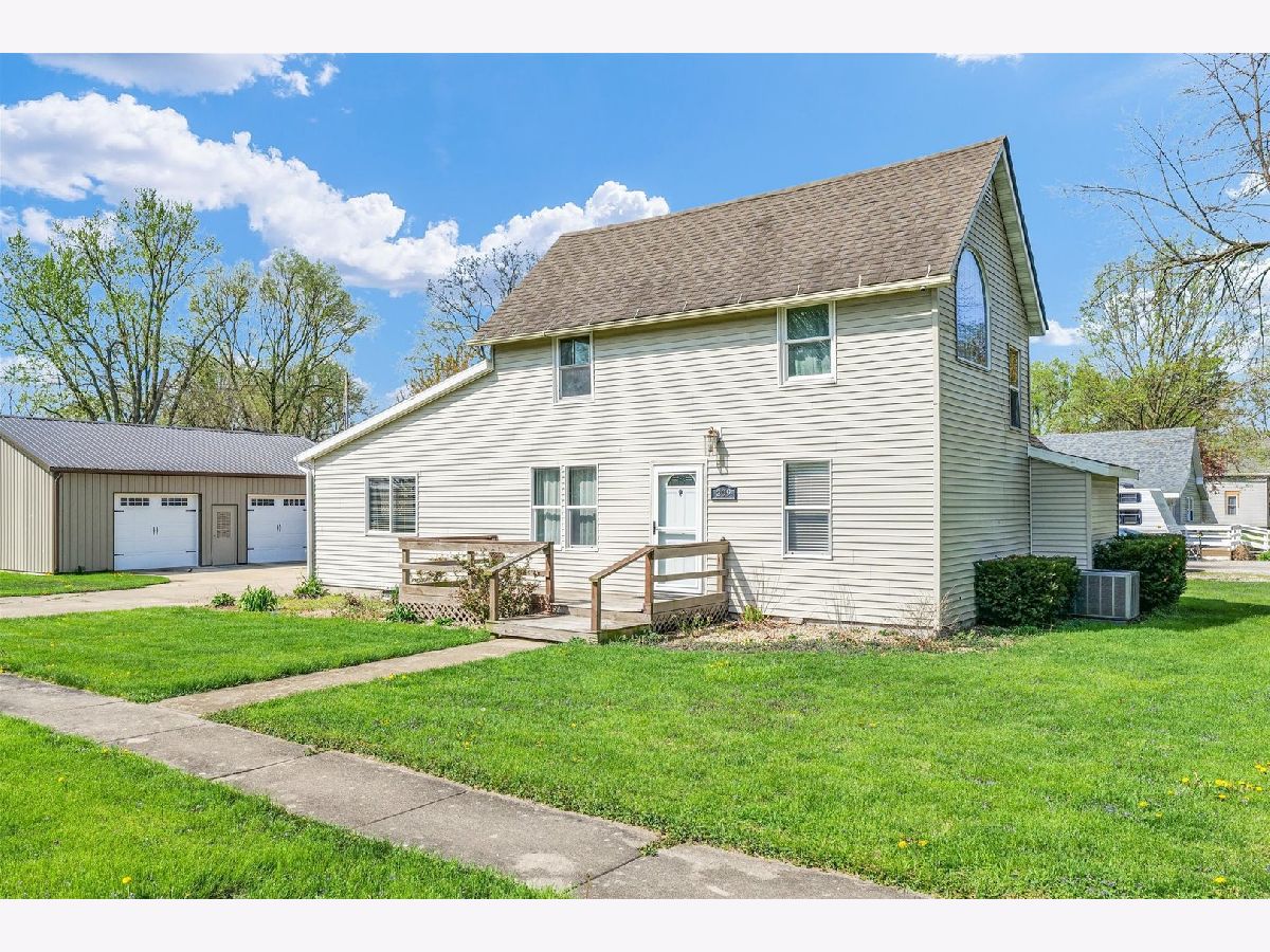  Sold Allerton Illinois, 209 Vermilion