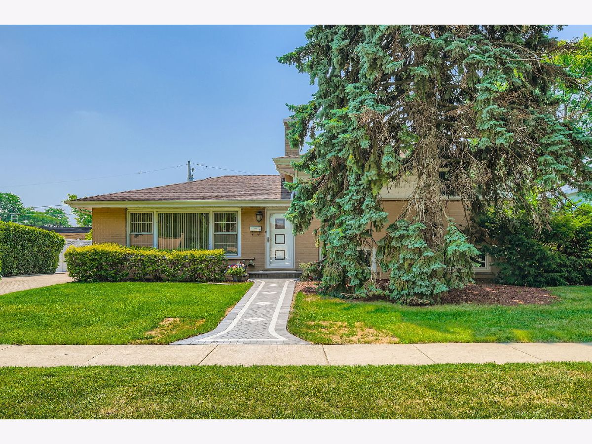  Sold Glenview Illinois, 2739 Pauline