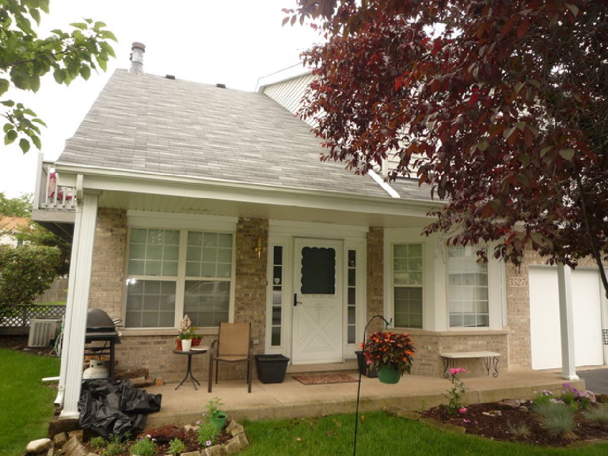  Rented Aurora Illinois, 3527 Frontenac