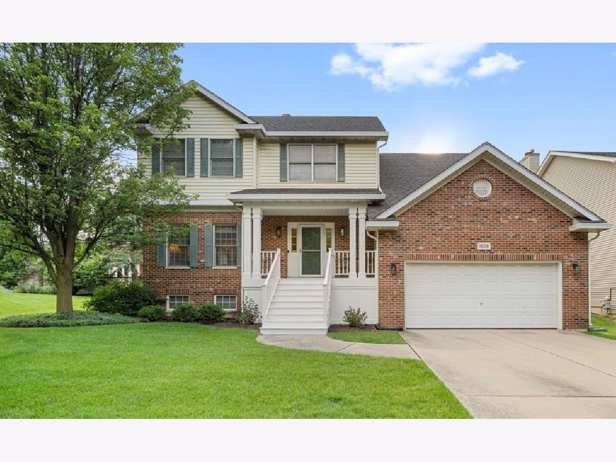 Homes For Sale Falcon Meadows Lombard Illinois, 1626 Norbury Avenue