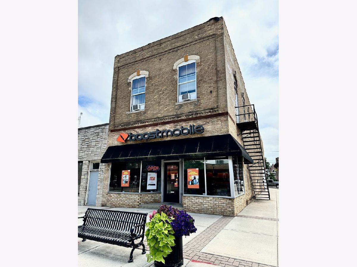  Rented Harvard Illinois, 104 Sumner
