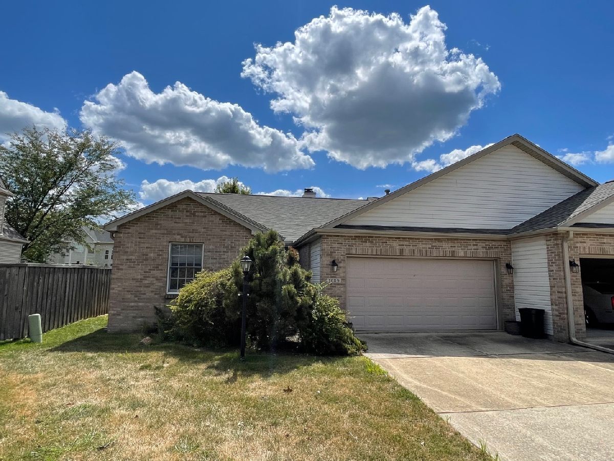 Sold Champaign Illinois, 1609 Windward