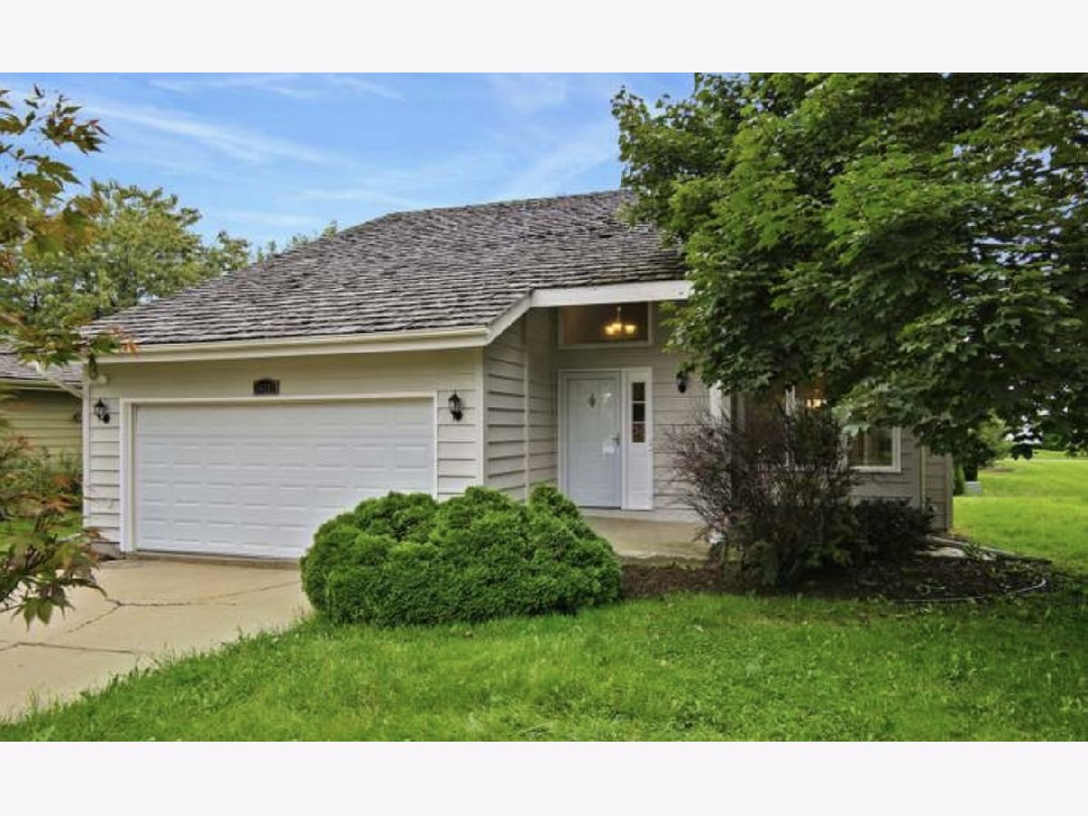  Sold Gurnee Illinois, 34451 Saddle