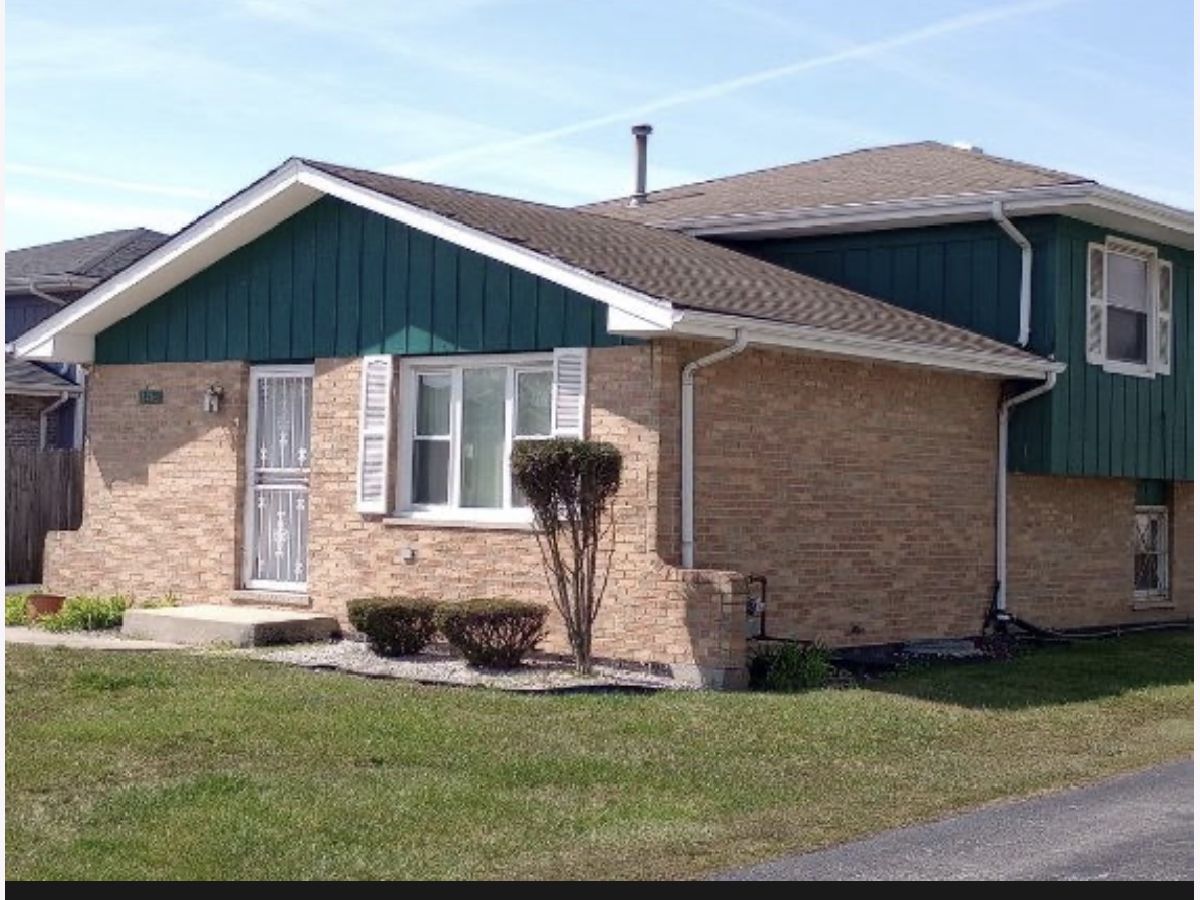  Rented Dixmoor Illinois, 14512 Oakley