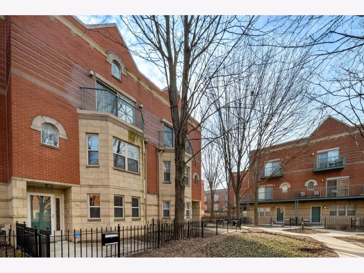 Sold Chicago Illinois, 4530 Woodlawn