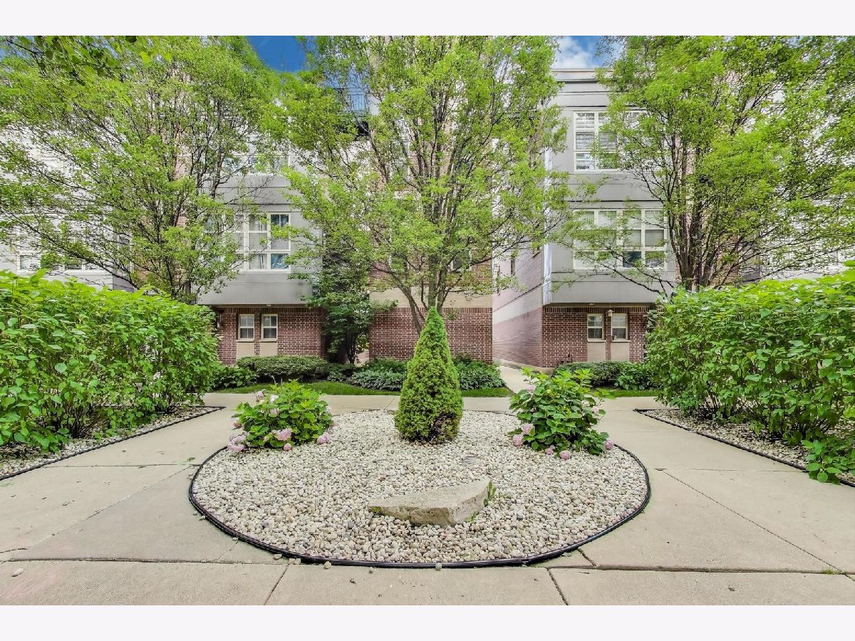  Sold Chicago Illinois, 2323 Wabash