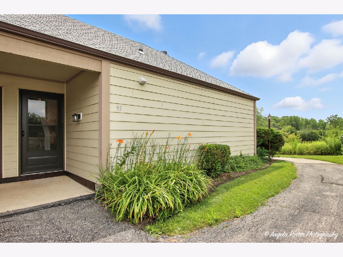  Sold North Chicago Illinois, 3338 Berwyn