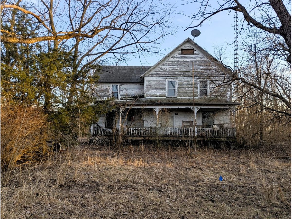 For Sale Thawville Illinois, 109 South Park Street