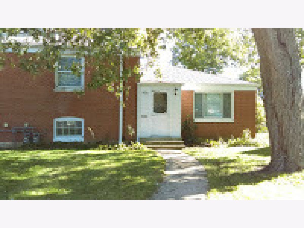 Rented Crest Hill Illinois, 808 Sullivan