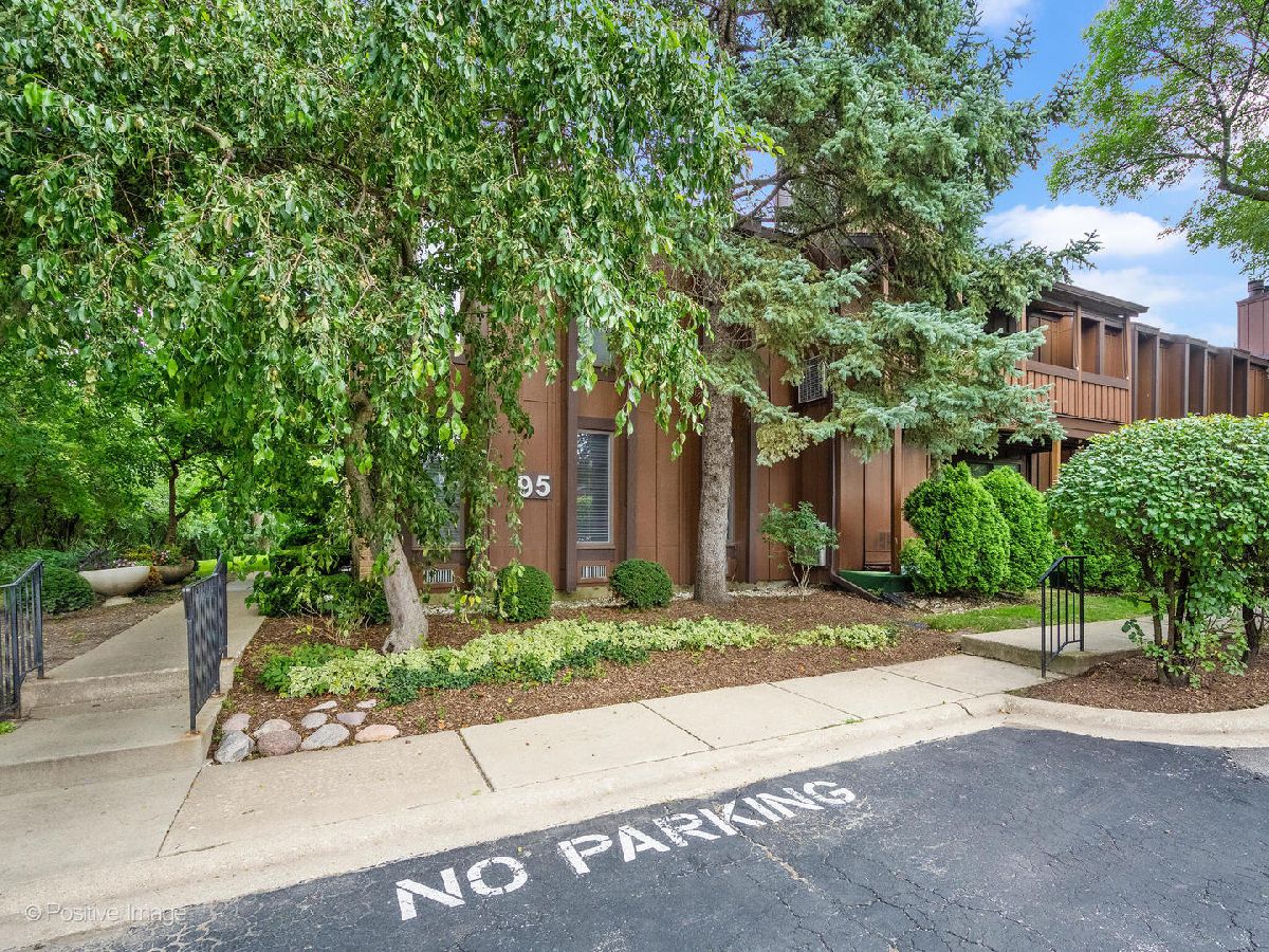  Sold Oakbrook Terrace Illinois, 1s095 Spring