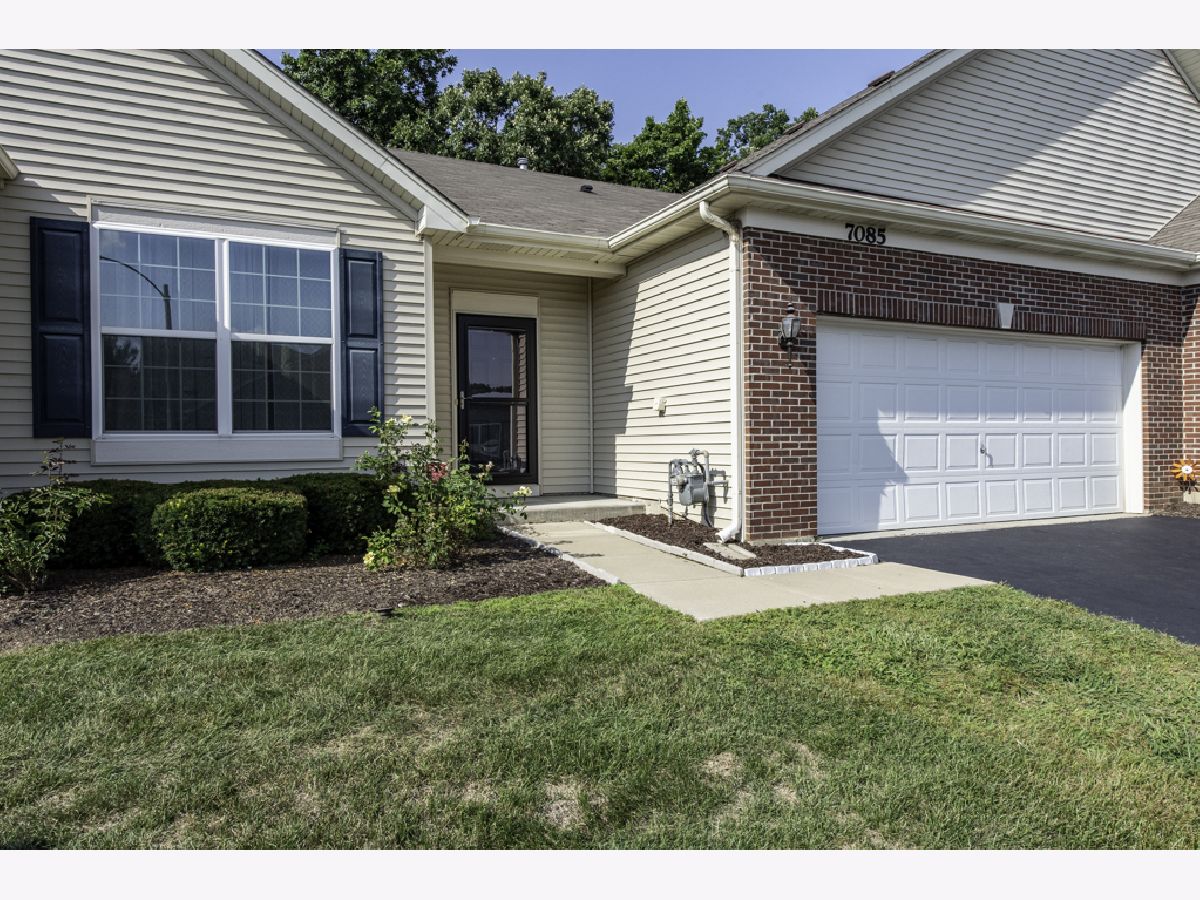  For Sale Fox Lake Illinois, 7085 Hidden Green Circle