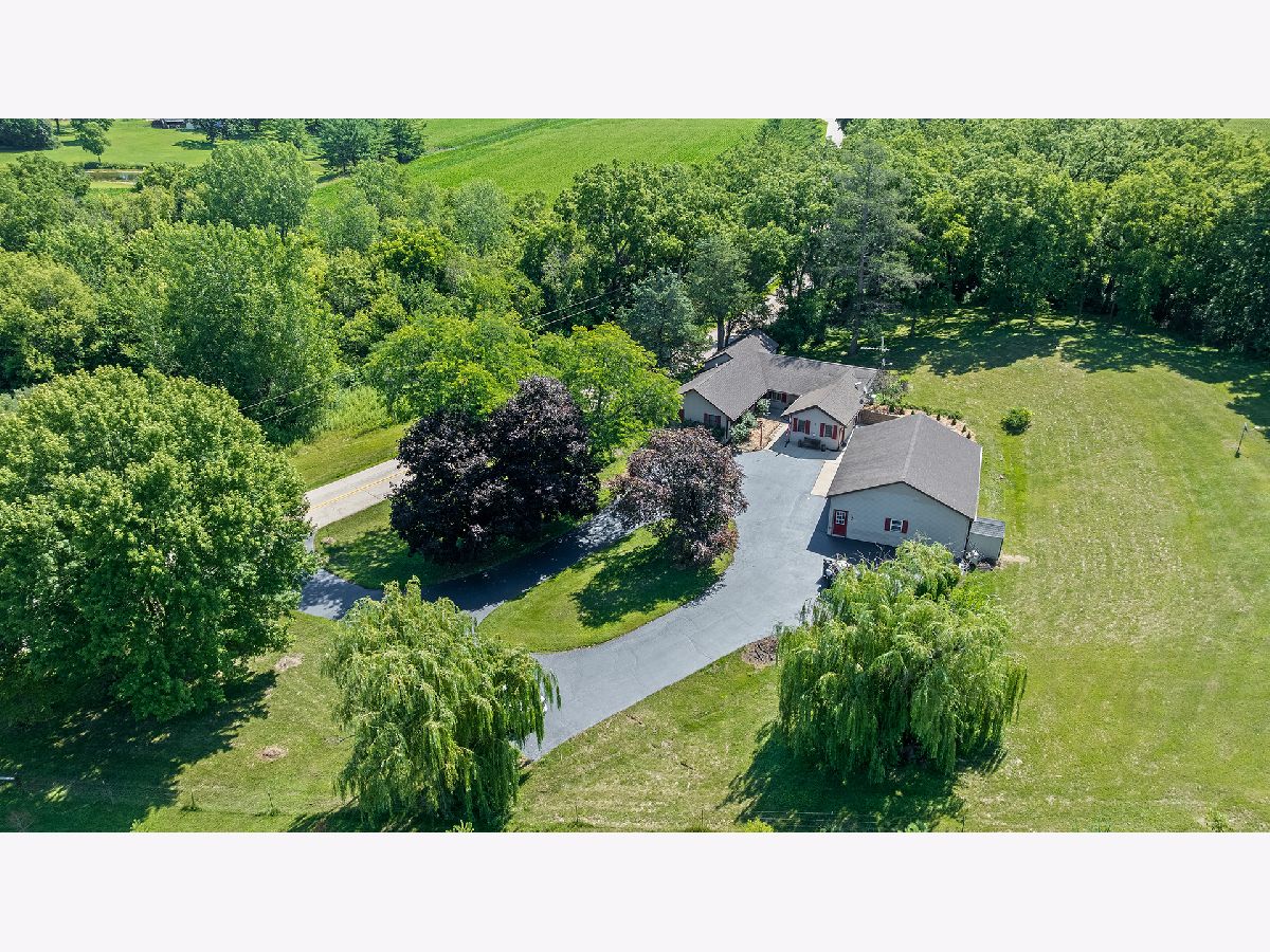  For Sale Oregon Illinois, 1101 Spring Creek