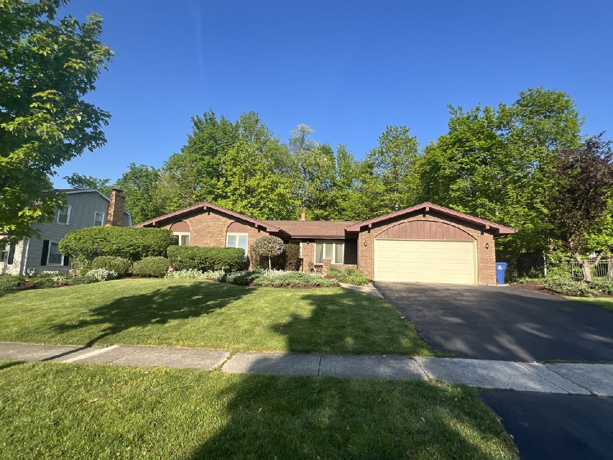  Rented Frankfort Illinois, 809 Overlook