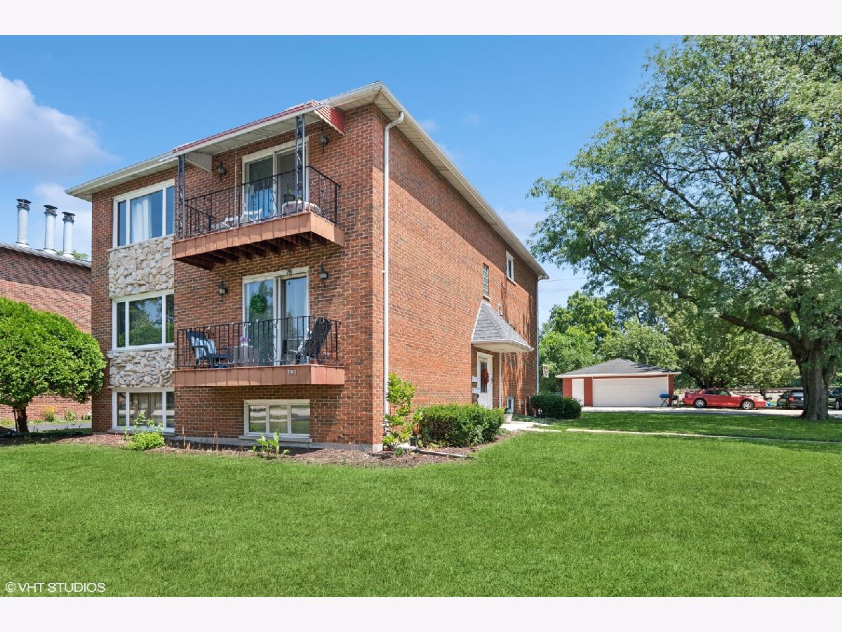  Sold La Grange Park Illinois, 801 Barnsdale