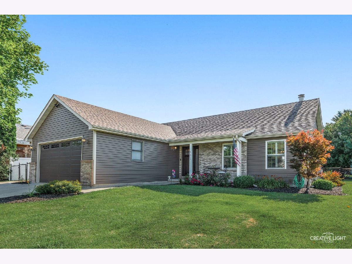  Sold Newark Illinois, 602 Norway