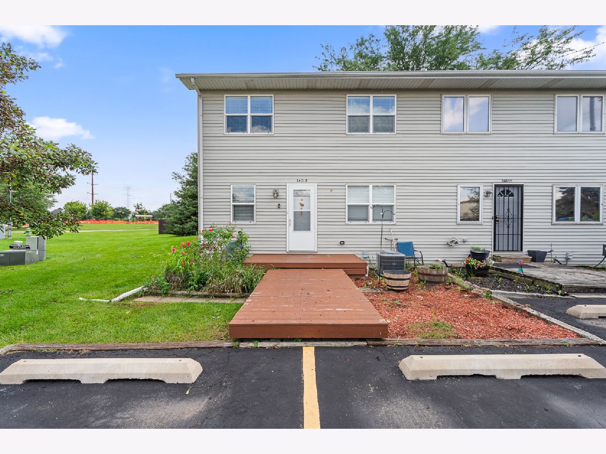 Townhomes Sold Plainfield Meadows Plainfield Illinois, 16210 Washington