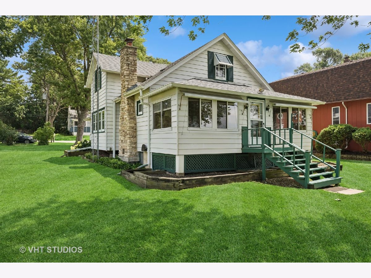 Homes For Sale Shore Hills Wonder Lake Illinois, 3607 Lake Shore Drive