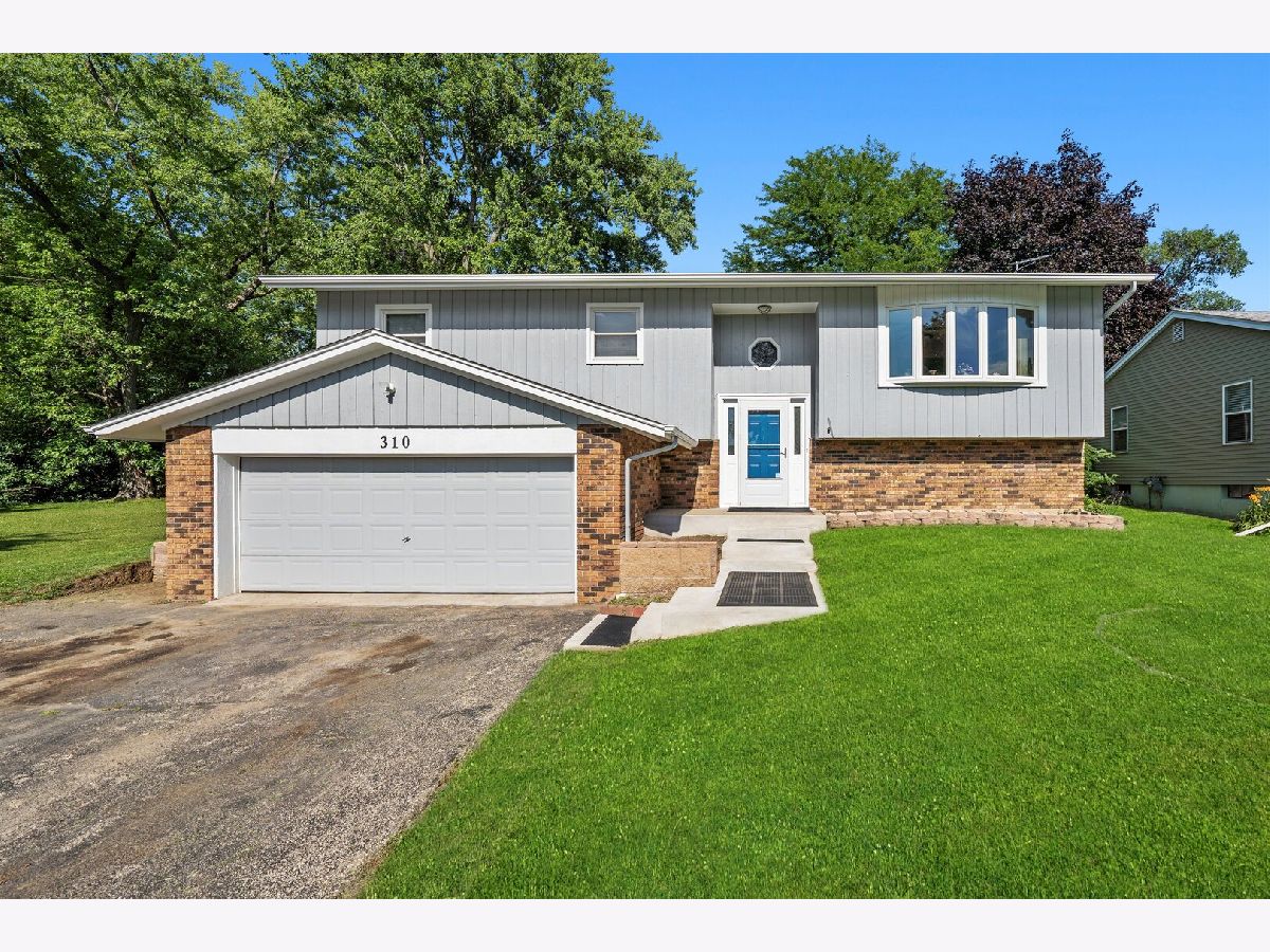 Sold Lake In The Hills Illinois, 310 Crystal Lake