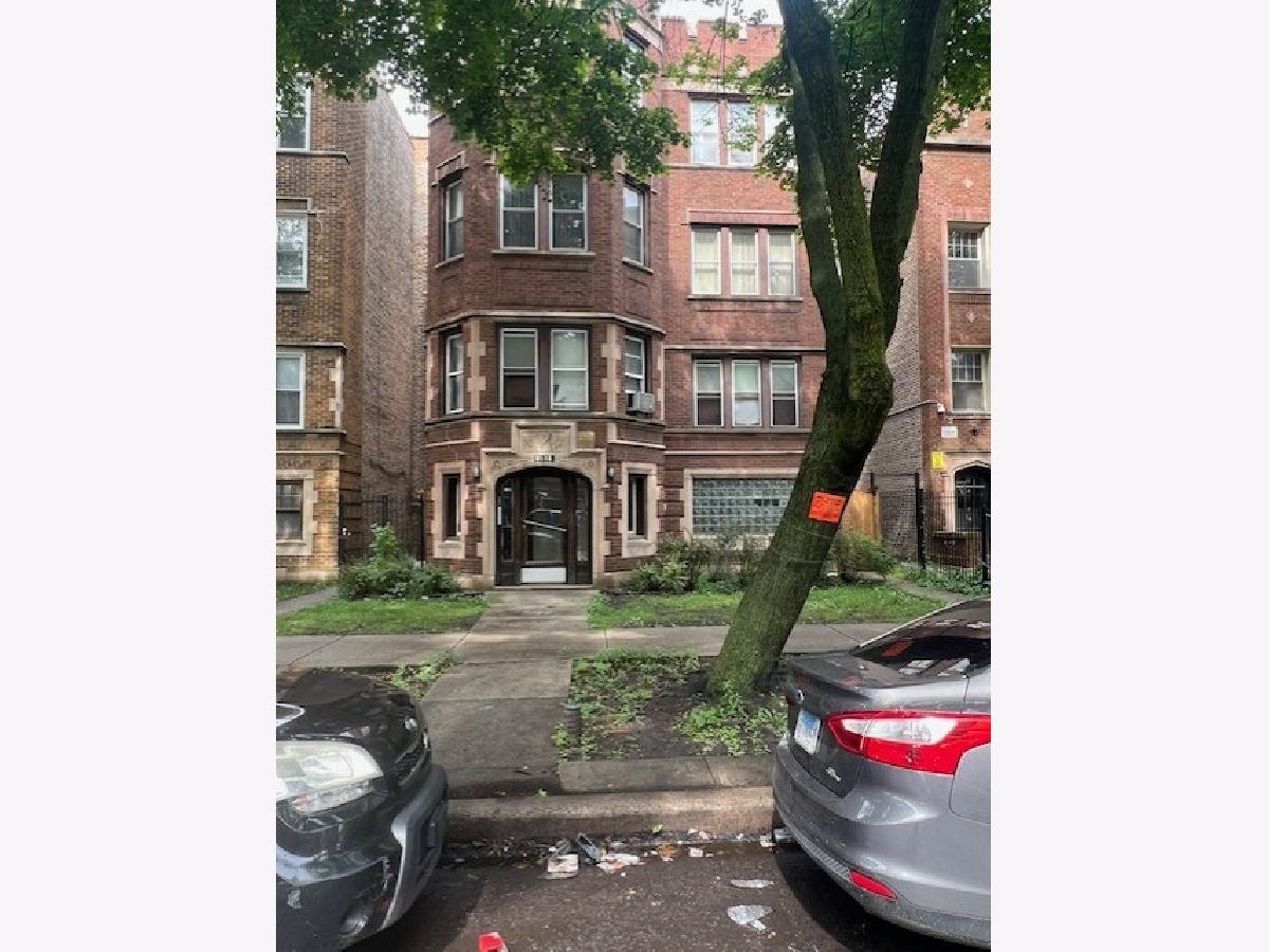  Rented Chicago Illinois, 8116 Ingleside