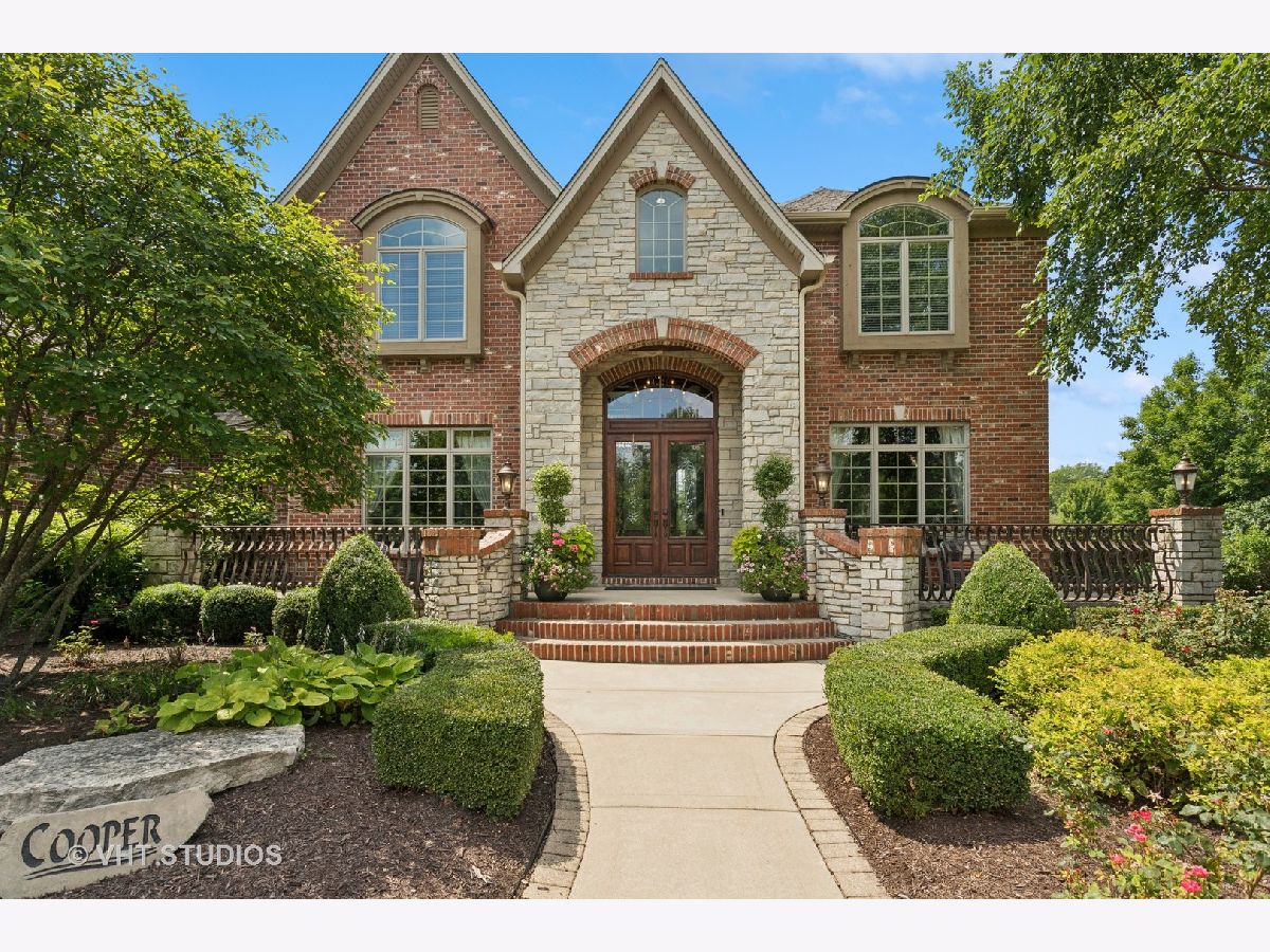 Homes For Sale Tanglewood Hills Batavia Illinois, 931 Lusted Lane