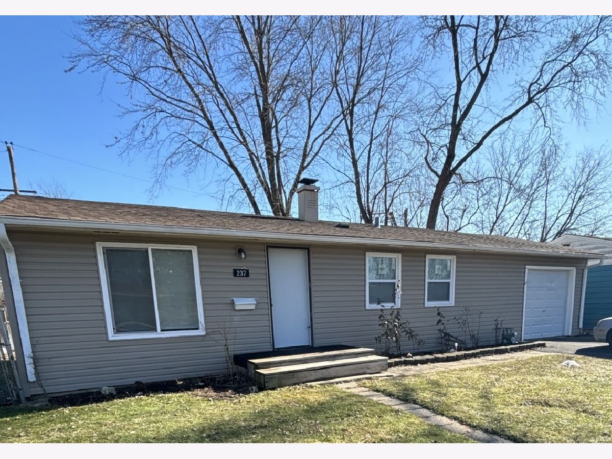  Sold Carpentersville Illinois, 237 Harrison