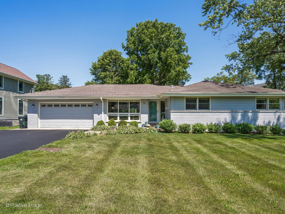  Sold Barrington Illinois, 711 Bryant