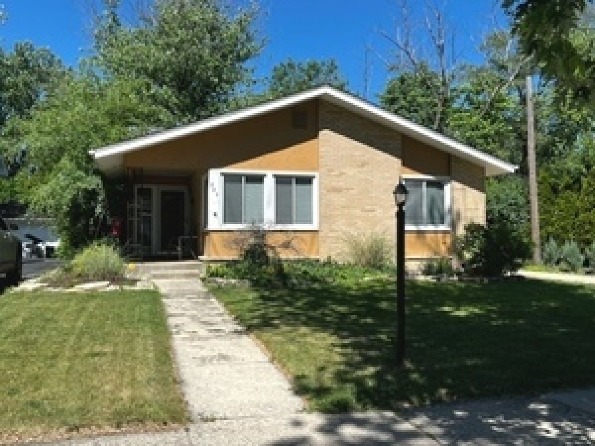  Rented Elmhurst Illinois, 846 Hawthorne