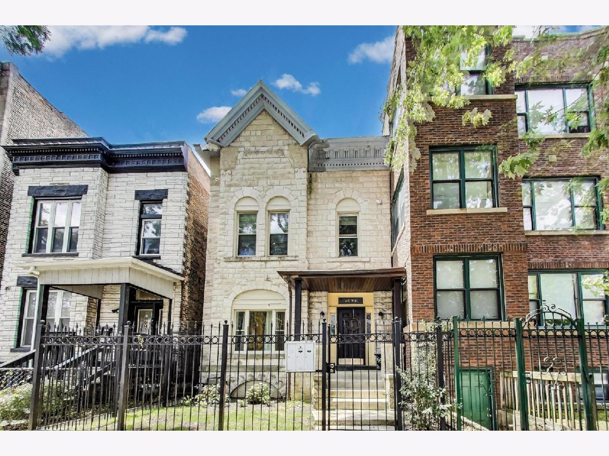 Condos & Townhomes & Homes Rented Bronzeville Chicago Illinois, 4628 Evans