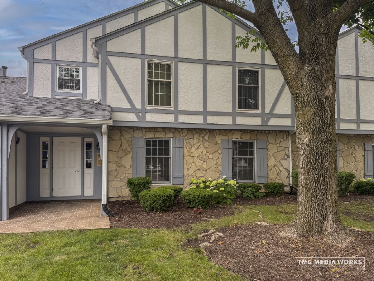  Sold Naperville Illinois, 2163 Lancaster