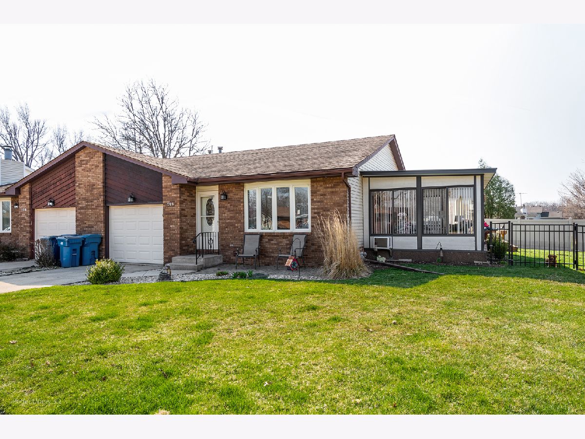 Rented Morris Illinois, 105 Doe
