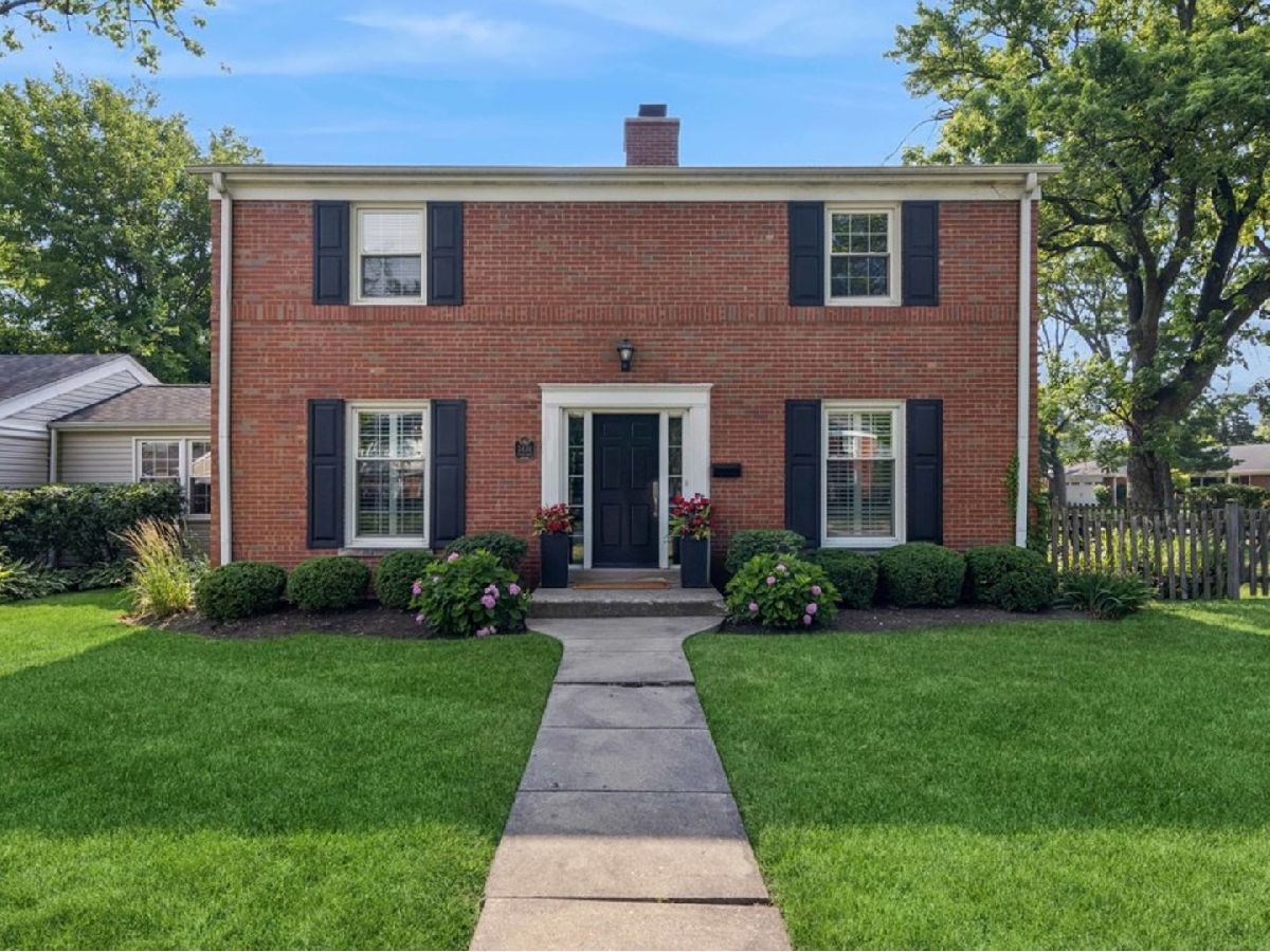  Sold Glenview Illinois, 2430 Covert