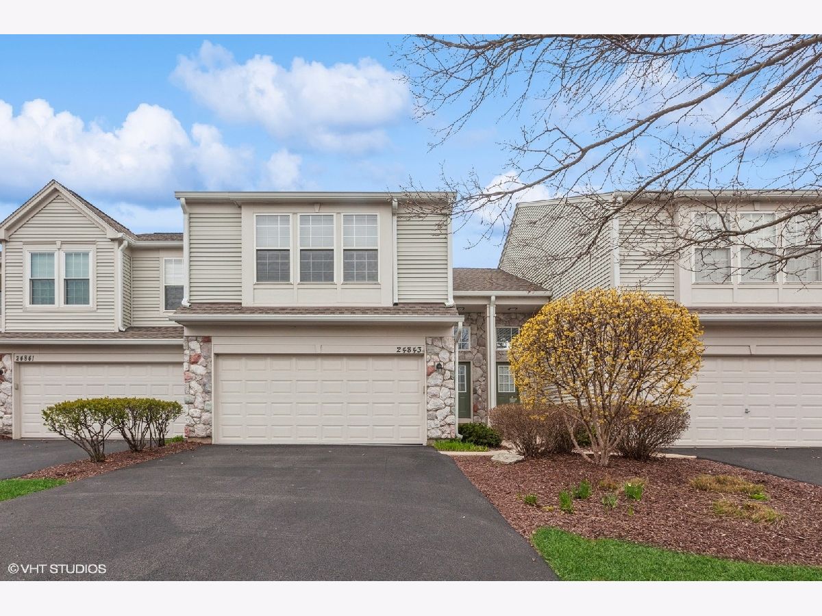 Homes & Townhomes & Condos Rented Auburn Lakes Plainfield Illinois, 24843 Franklin
