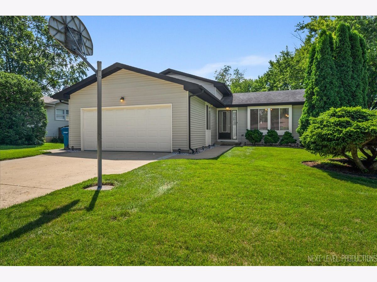  Sold Elgin Illinois, 35W837 Crispin