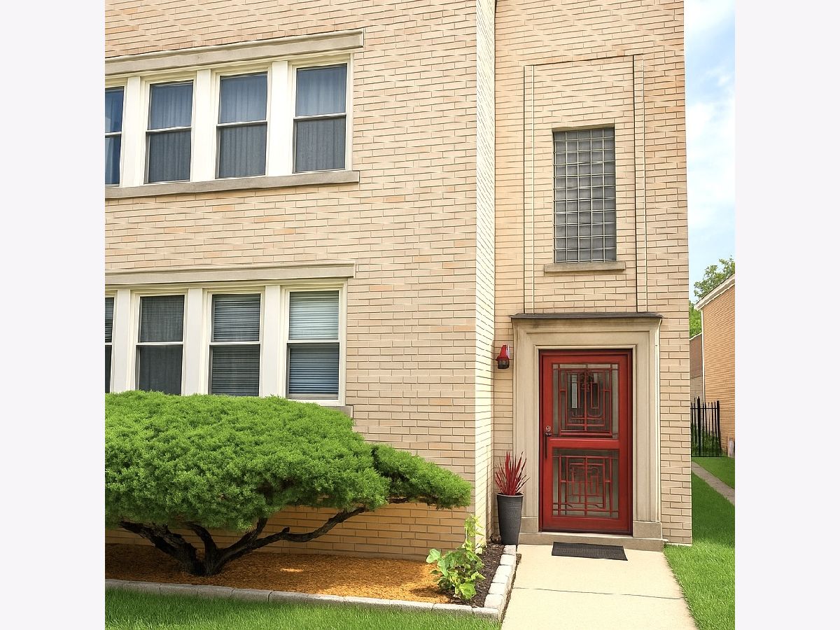  Rented Chicago Illinois, 10833 King