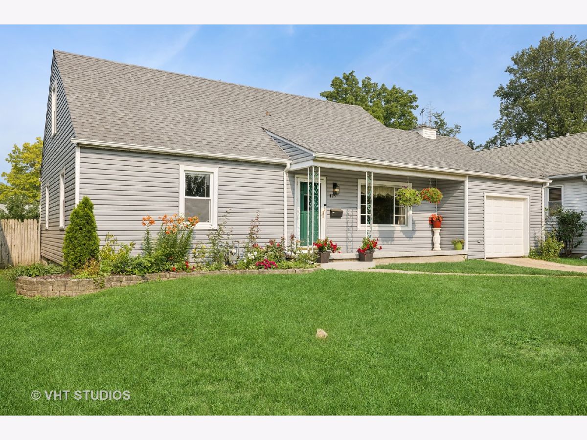  Sold Elgin Illinois, 176 Mallery