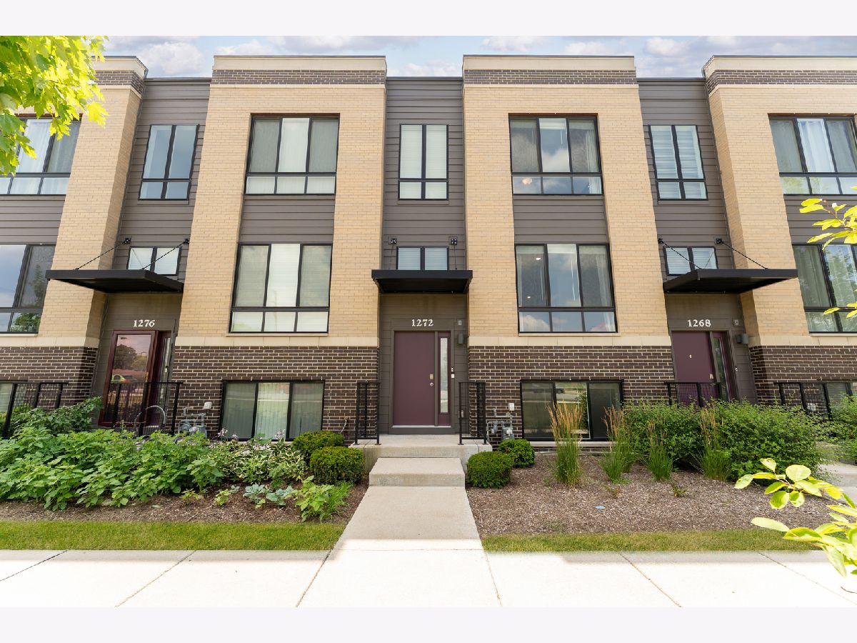  For Sale Schaumburg Illinois, 1272 Quadrant Lane