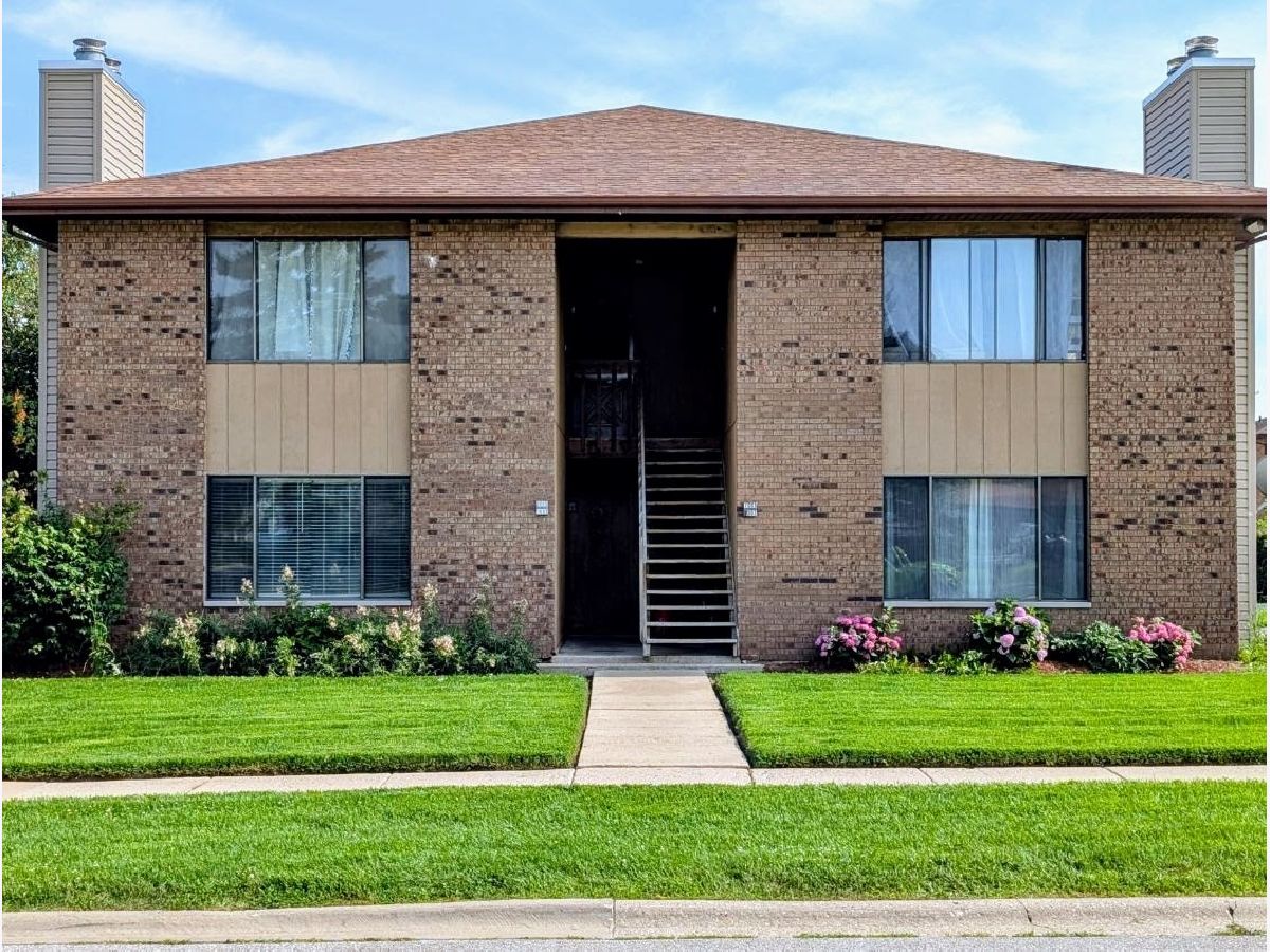  Rented South Elgin Illinois, 1003 Manchester