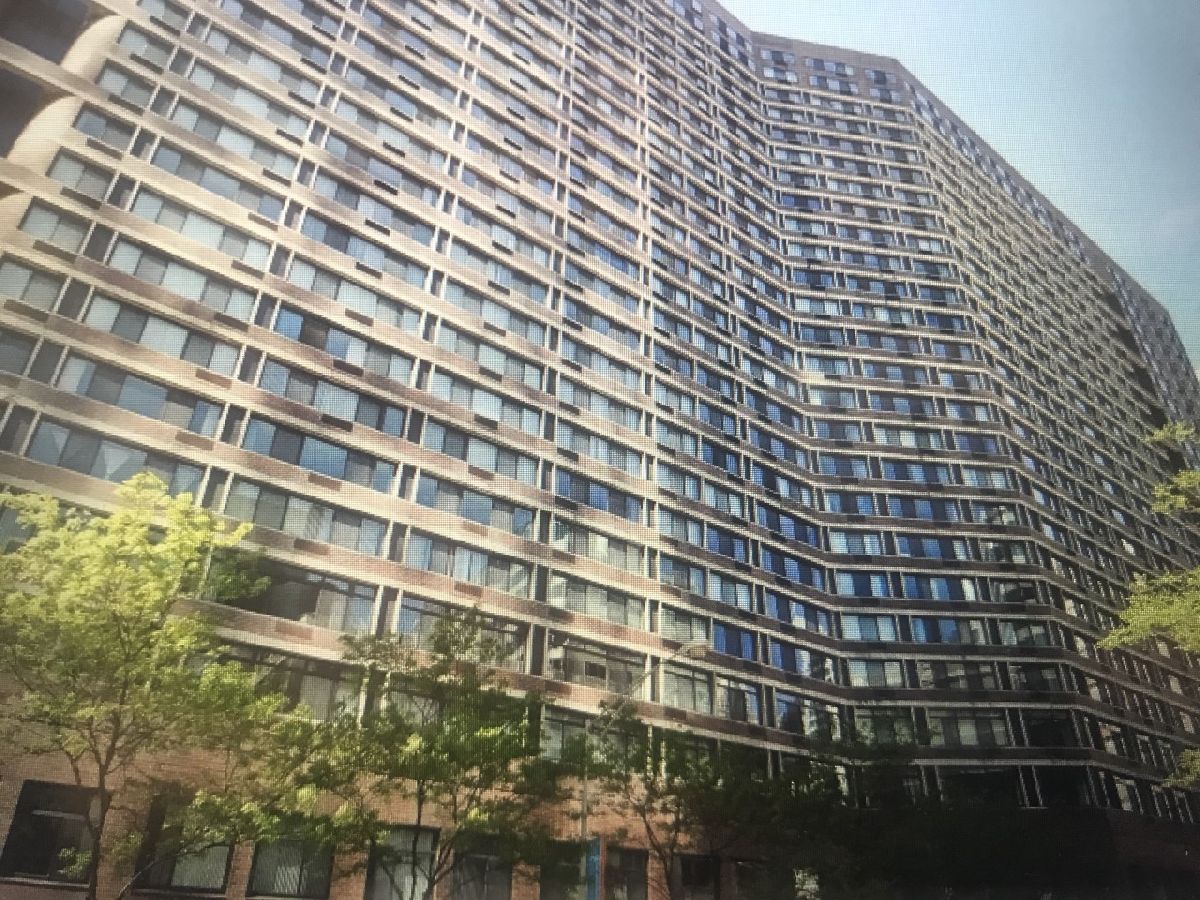 Condominiums Rented Grand Ohio Chicago Illinois, 211 Ohio