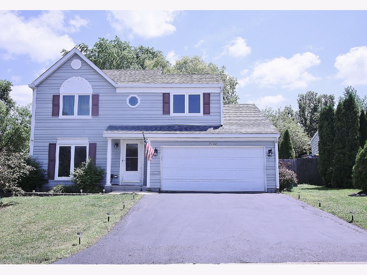  For Rent Round Lake Beach Illinois, 2022 Redwood