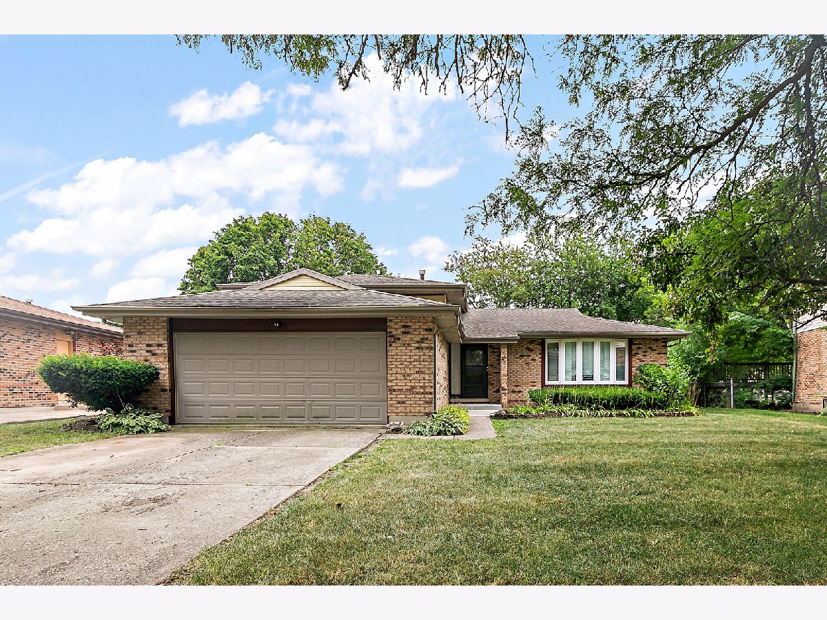  Sold Matteson Illinois, 901 School