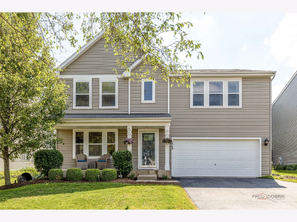  Sold Volo Illinois, 843 Brahms