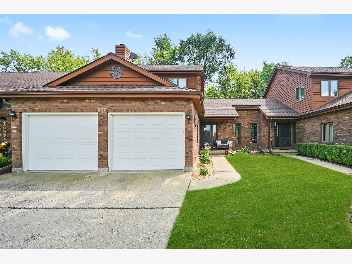  Sold Marengo Illinois, 6211 Maple