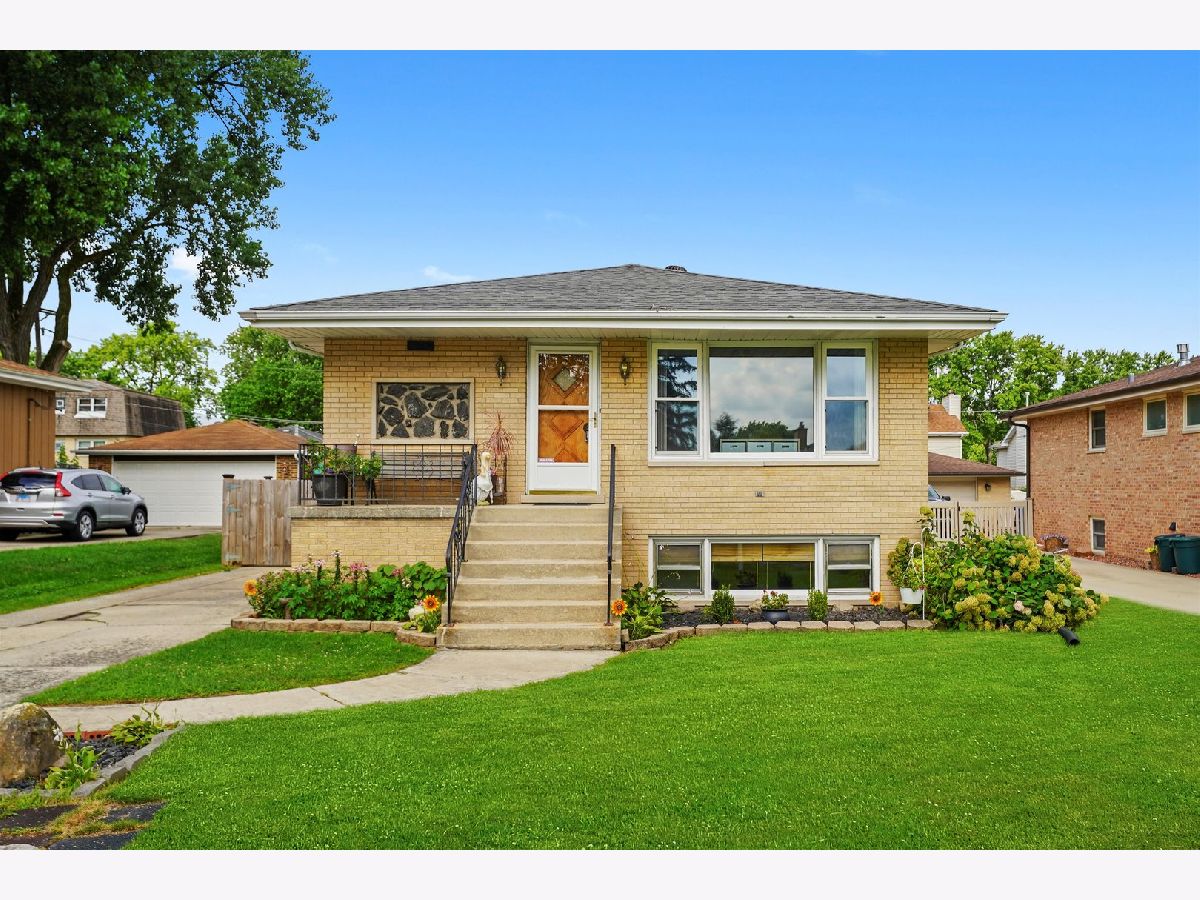  Sold Palos Hills Illinois, 10642 83rd