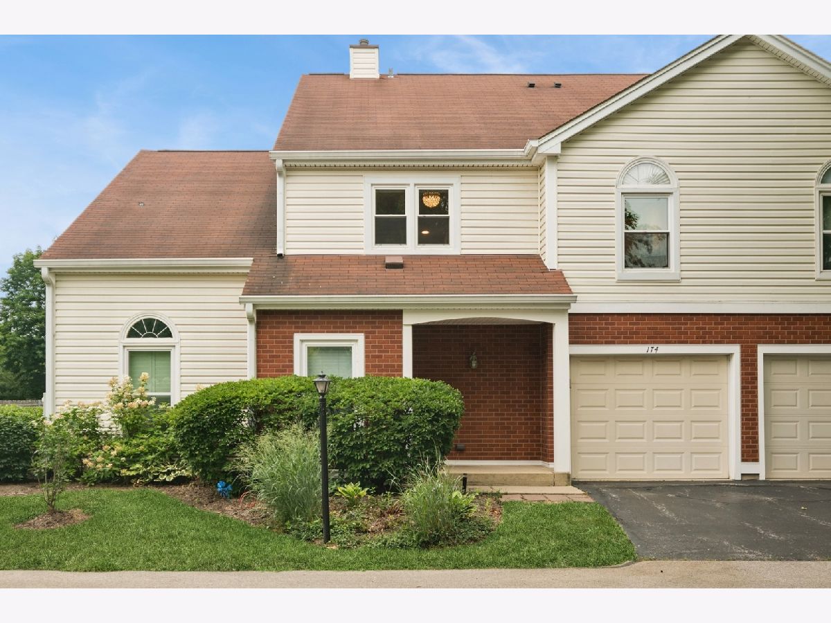  Sold Palatine Illinois, 174 Stonington