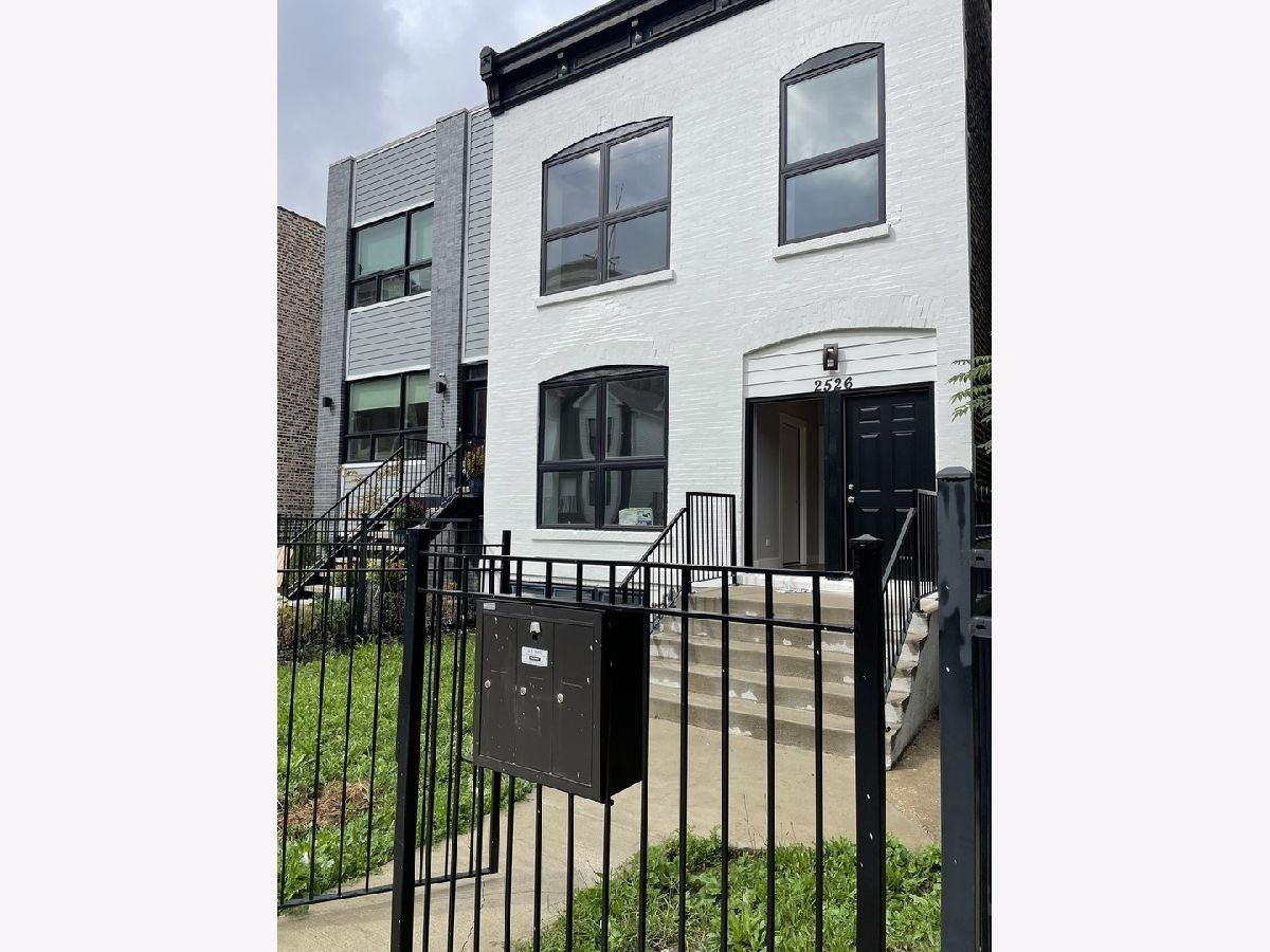 Rented Chicago Illinois, 2526 Lexington