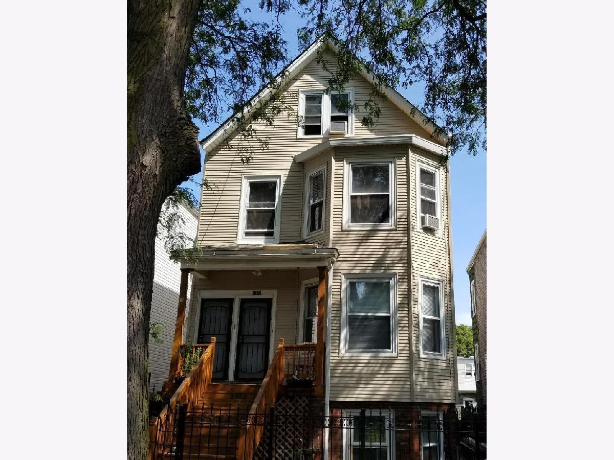  Rented Chicago Illinois, 2923 Springfield